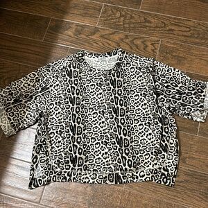Large Guadie leopard print oversized shirt